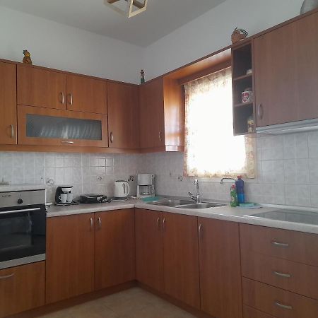 Elzahed Apartments Maestro Kímolos Buitenkant foto