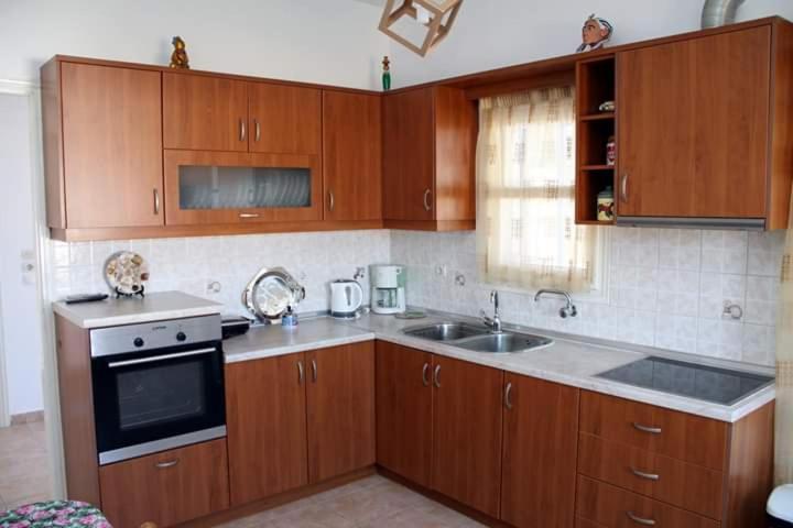 Elzahed Apartments Maestro Kímolos Buitenkant foto